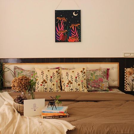 La Casa By Cosmic Kriya Hostel บีร์ ภายนอก รูปภาพ